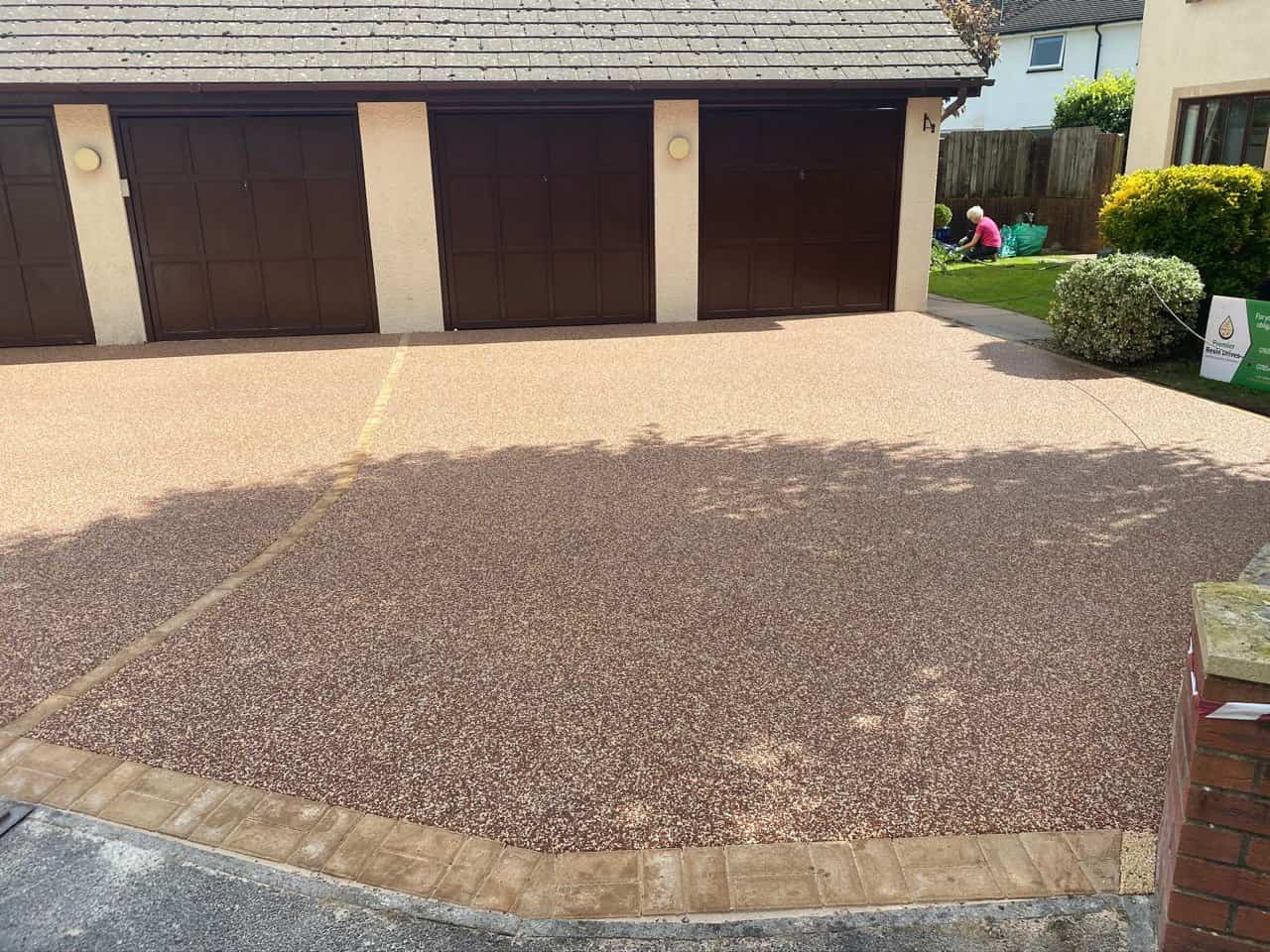 This is a photo of a resin driveway installed in Dartford, Kent by Kent Resin Drives