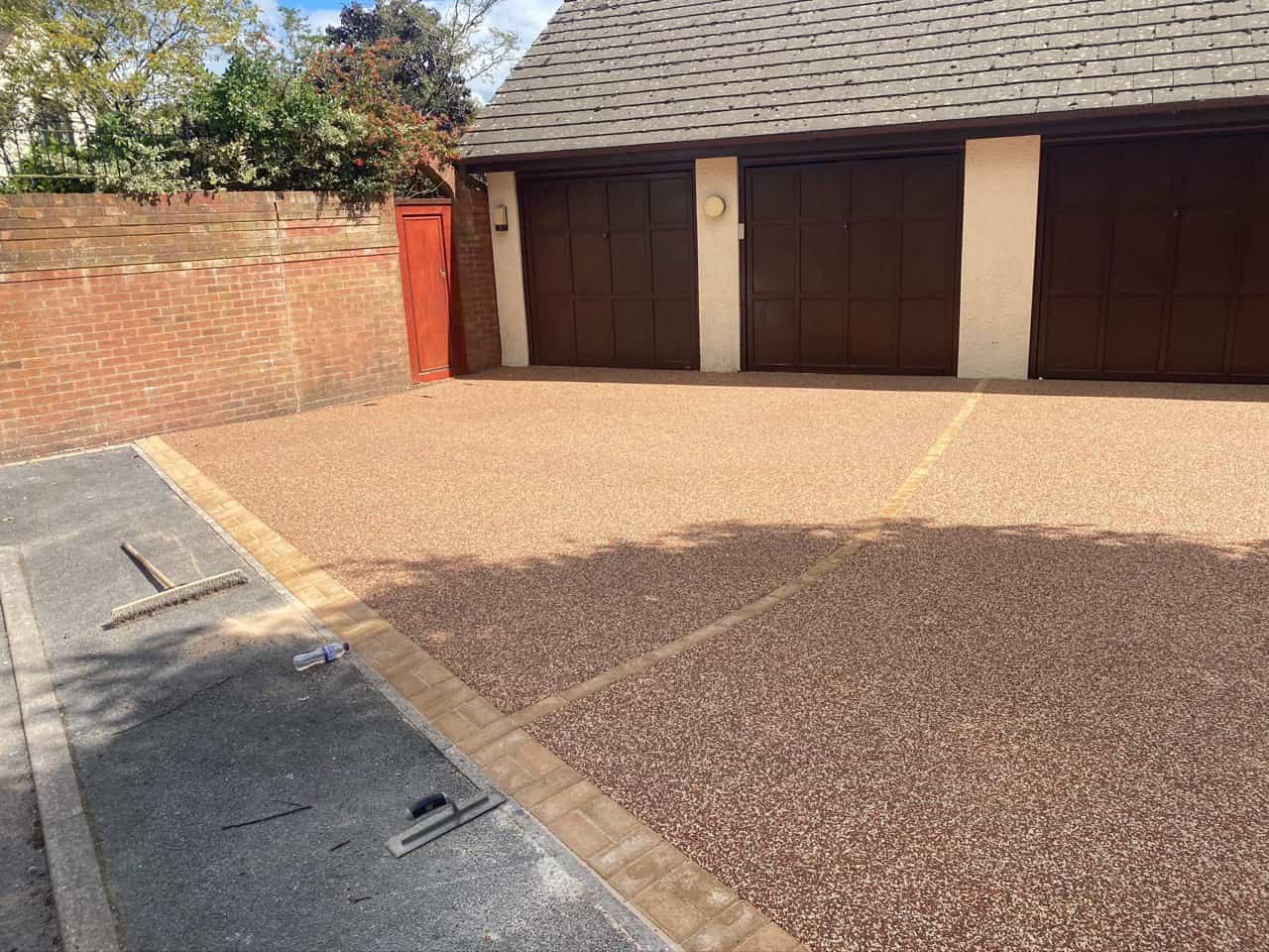 This is a photo of a resin driveway installed in Dartford, Kent by Kent Resin Drives